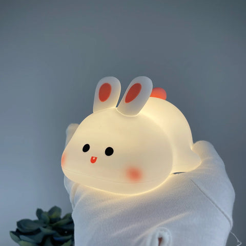 Nachtlicht mit großem Kaninchengesicht